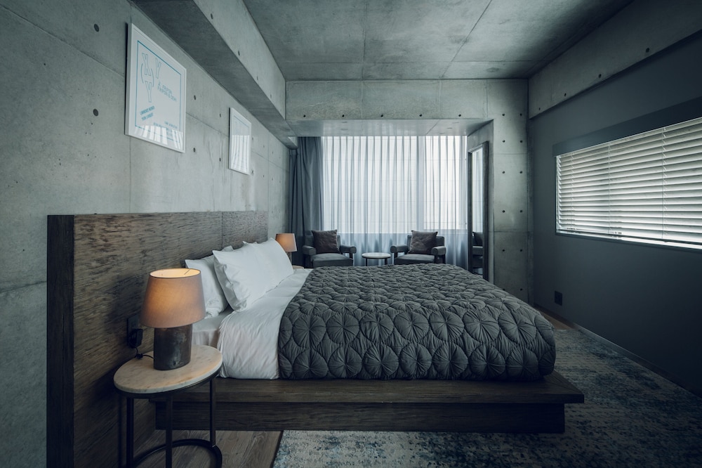 Node Hotel 15/50