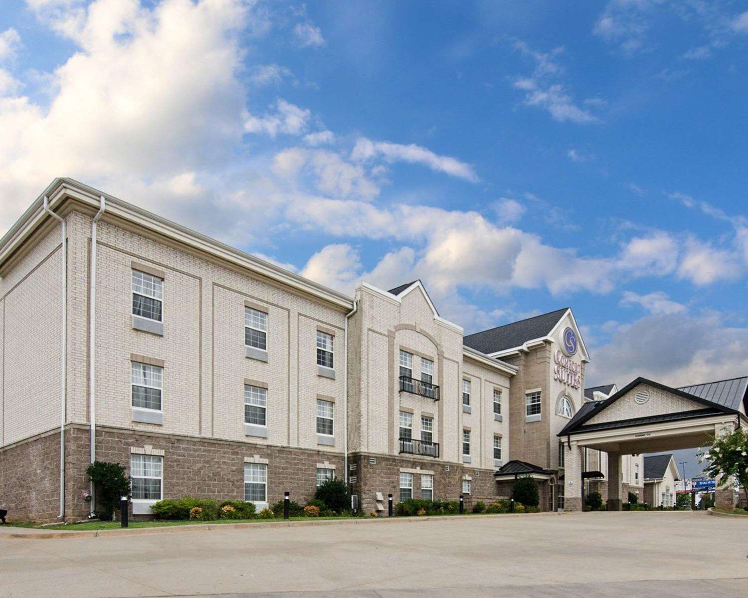Comfort Suites Conway 33/35