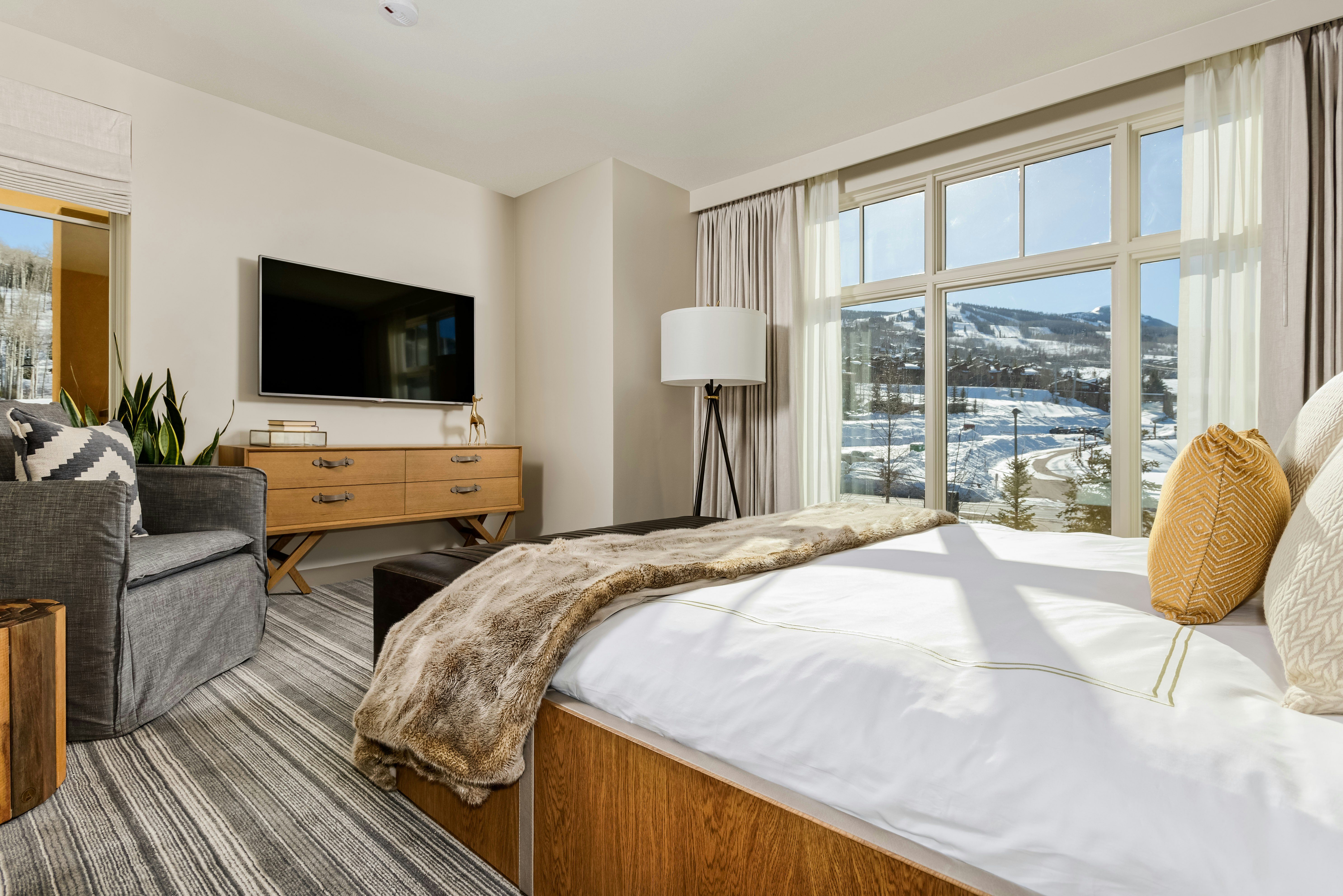 Viceroy Snowmass 23/83