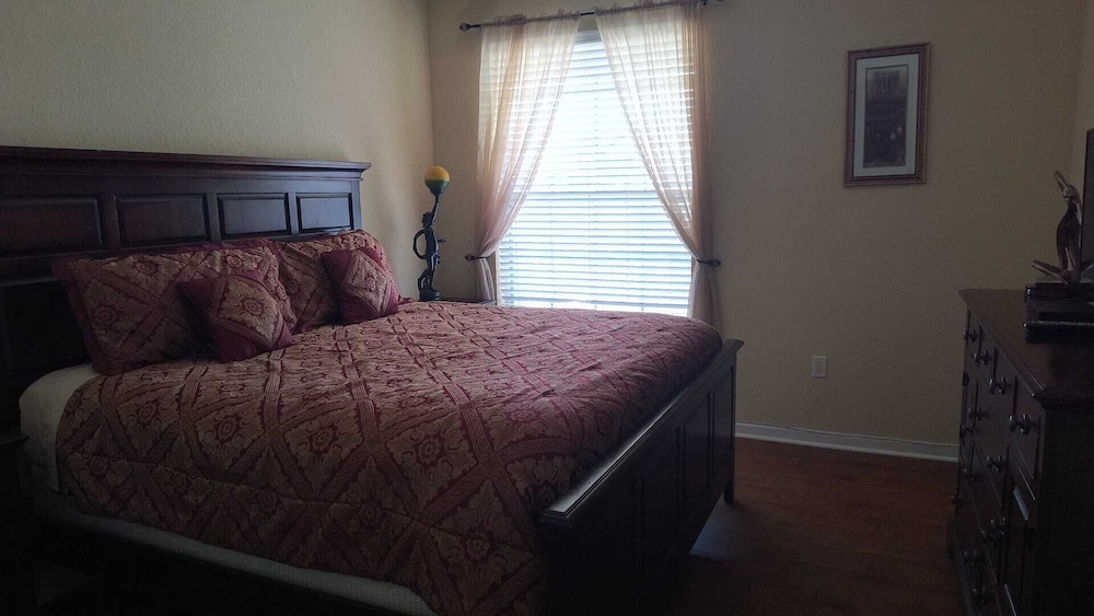 Orlando Vista Cay Executive 3BR Villa 17/75
