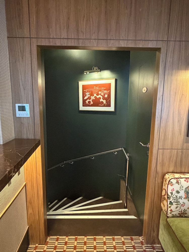 HOTEL D'ARGENSON 54/75
