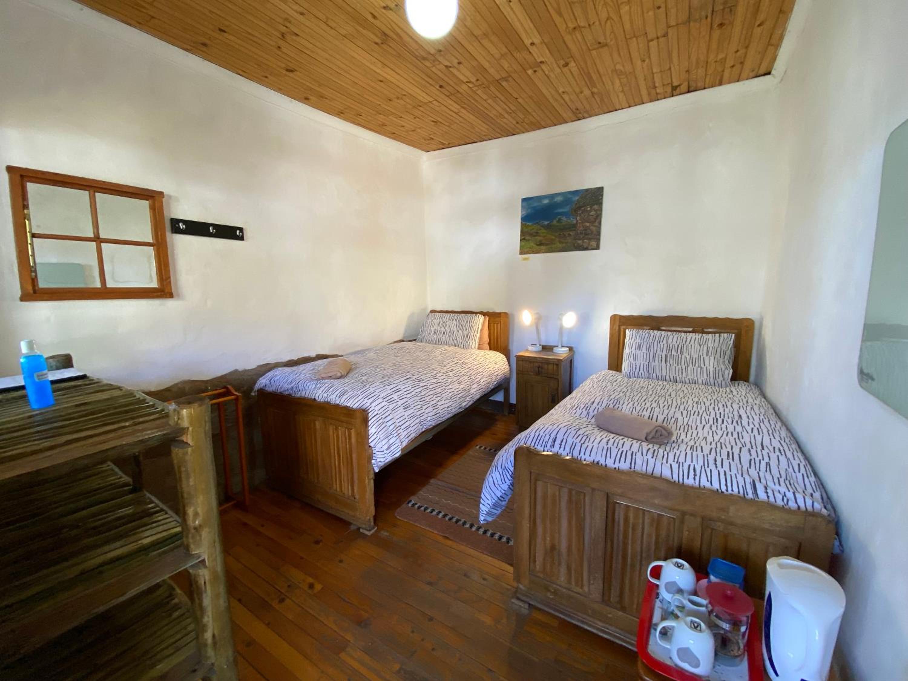 Sani Lodge Backpackers 8/50