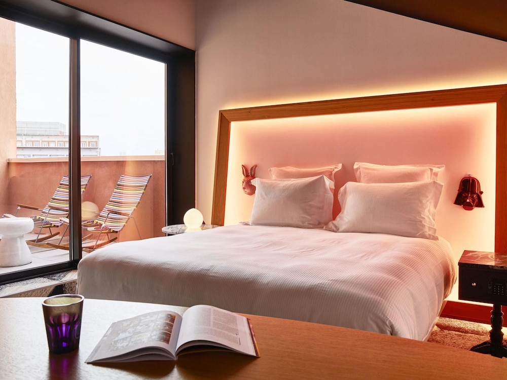 Mama, King Bed, Terrace, Xxl، Mama Shelter Toulouse 2/7