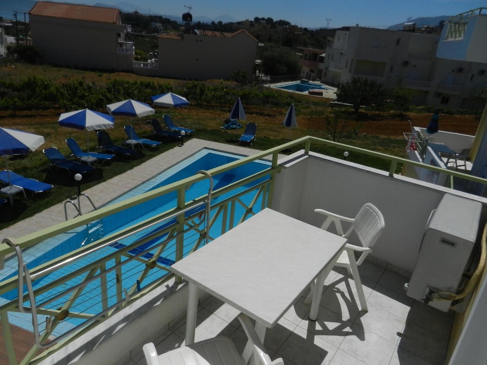 HOTEL ATHENA 20/30