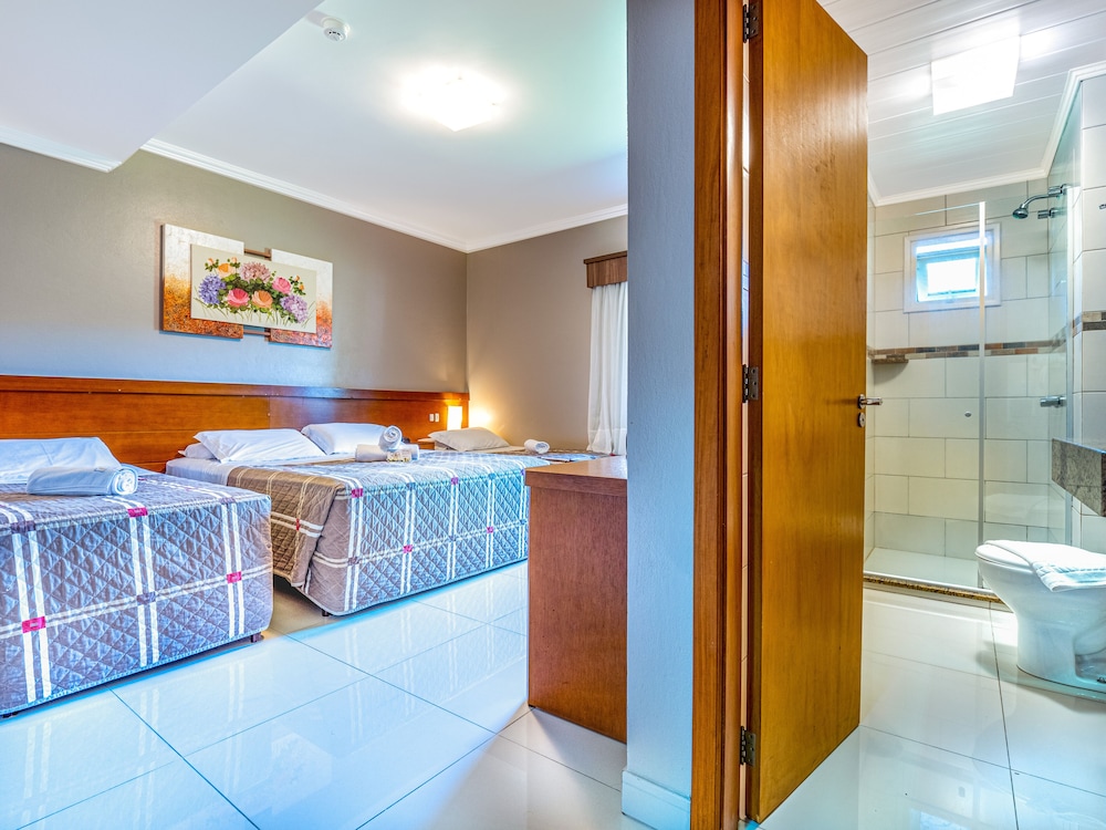 Hotel Fioreze Quero Quero 36/78