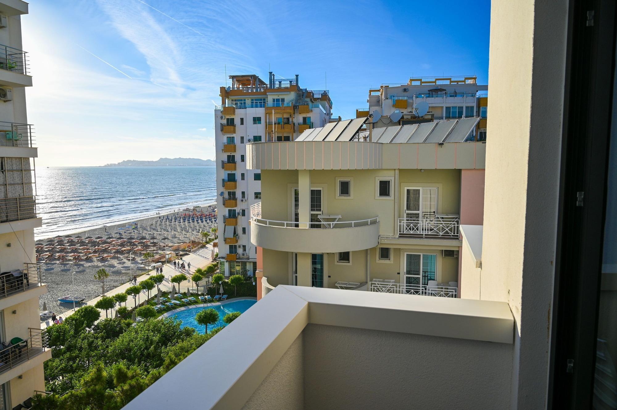 Adria Palace 6/64