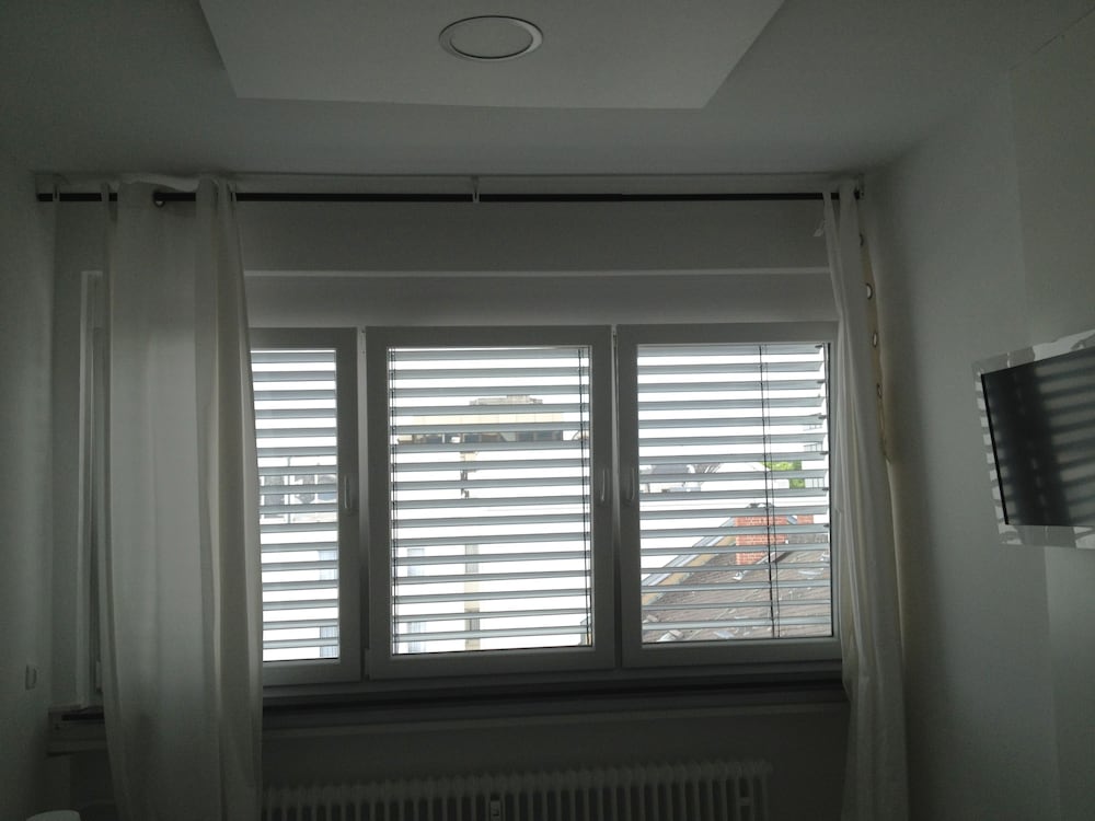 Business Hostel Wiesbaden 4/25