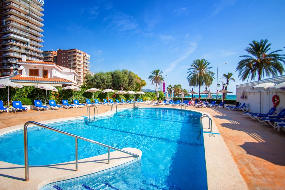 Hotel Servigroup Trinimar 26/48