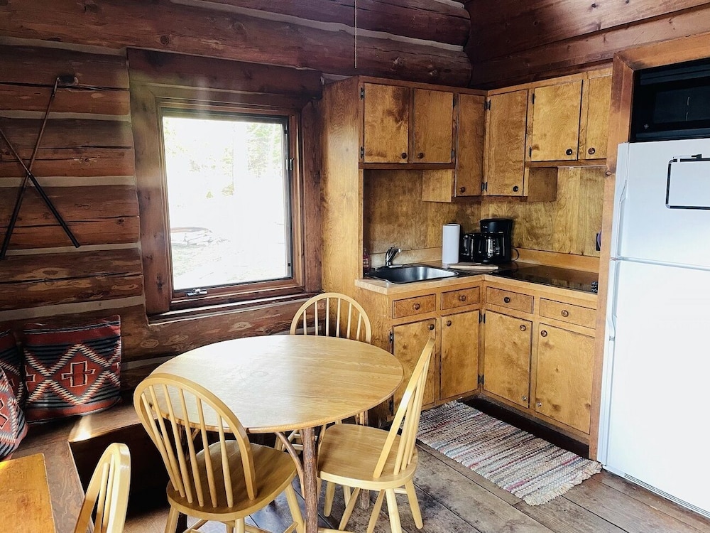 Drummond Island Resort 34/45
