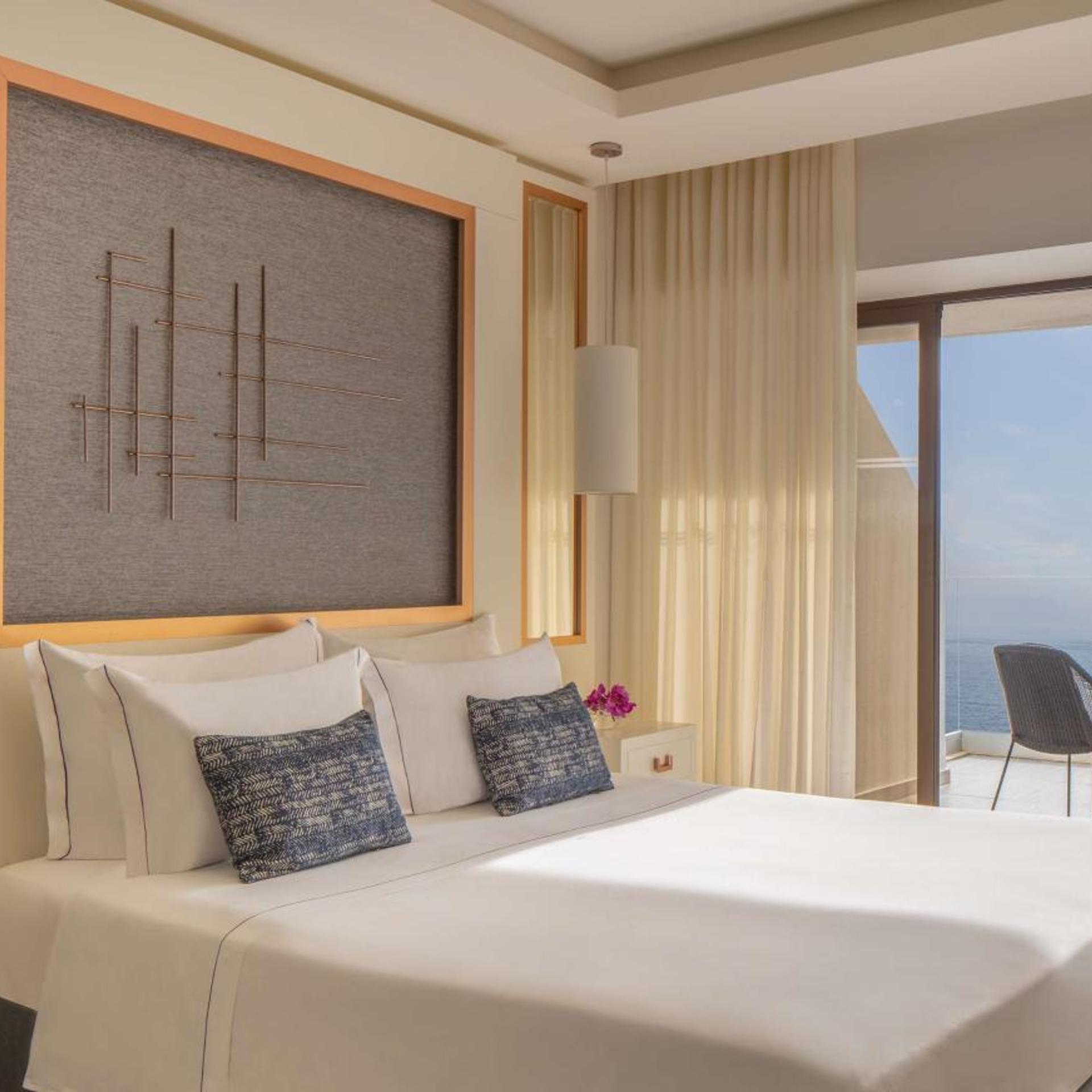 Deluxe, Double or Twin Bed, with Extra Bed, Sea View