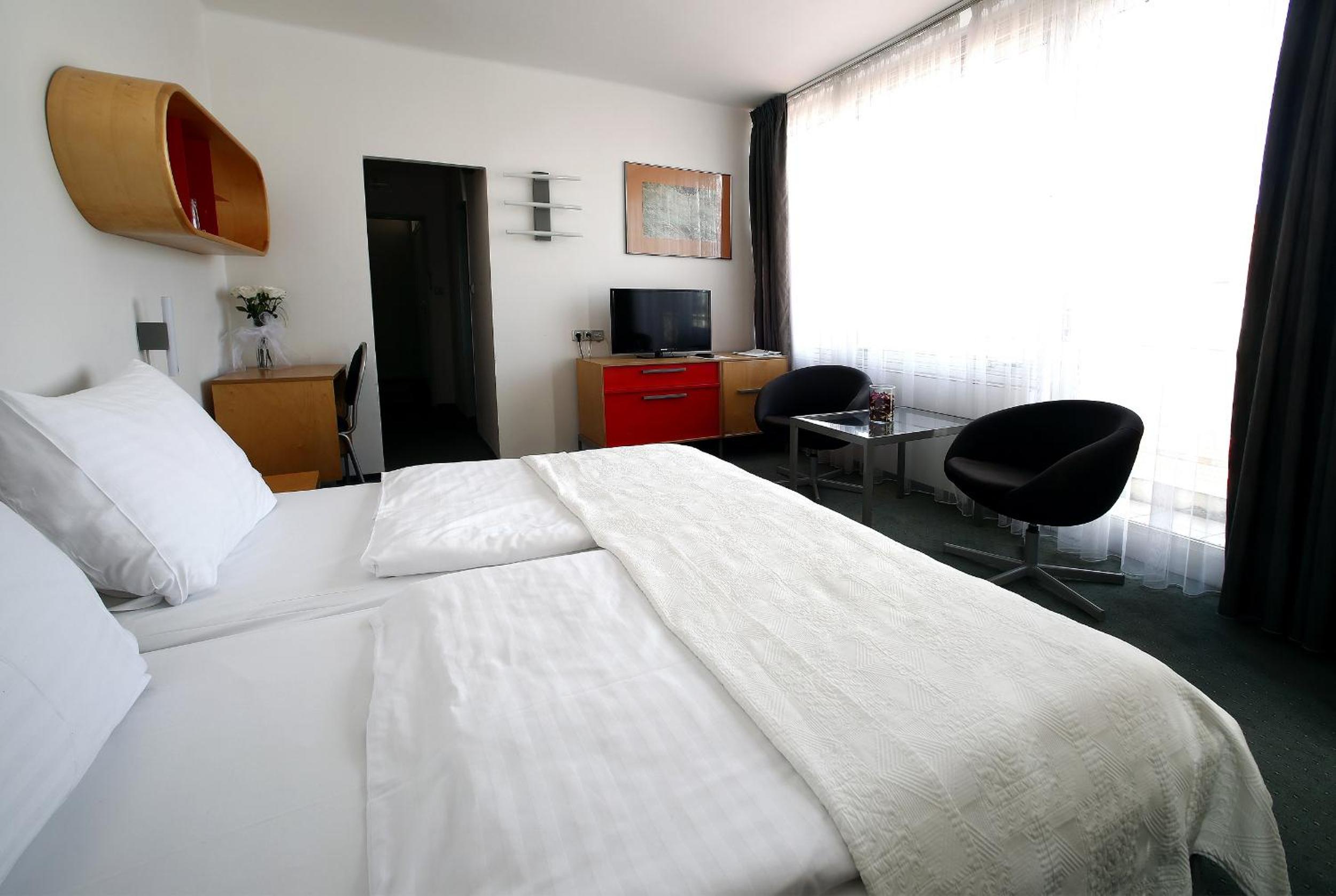 Hotel Central 12/50