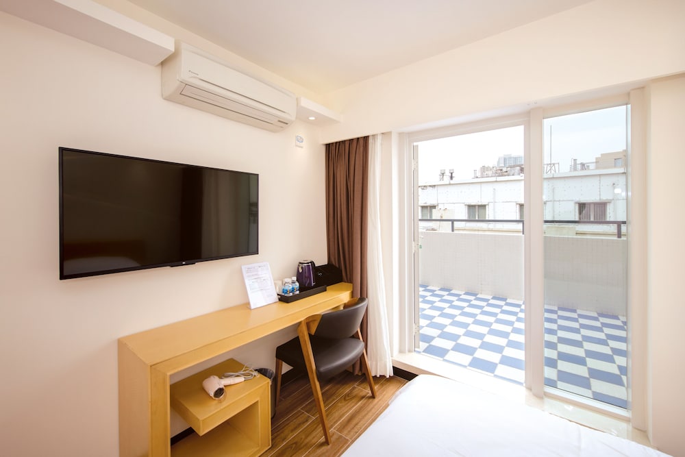 San Tung Fong Commercial Inn South Wing 16/21