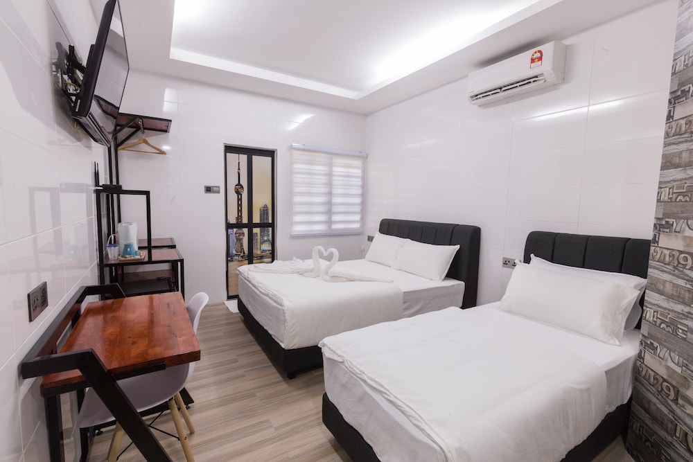 Lee Luxury Home USM Penang 20/44