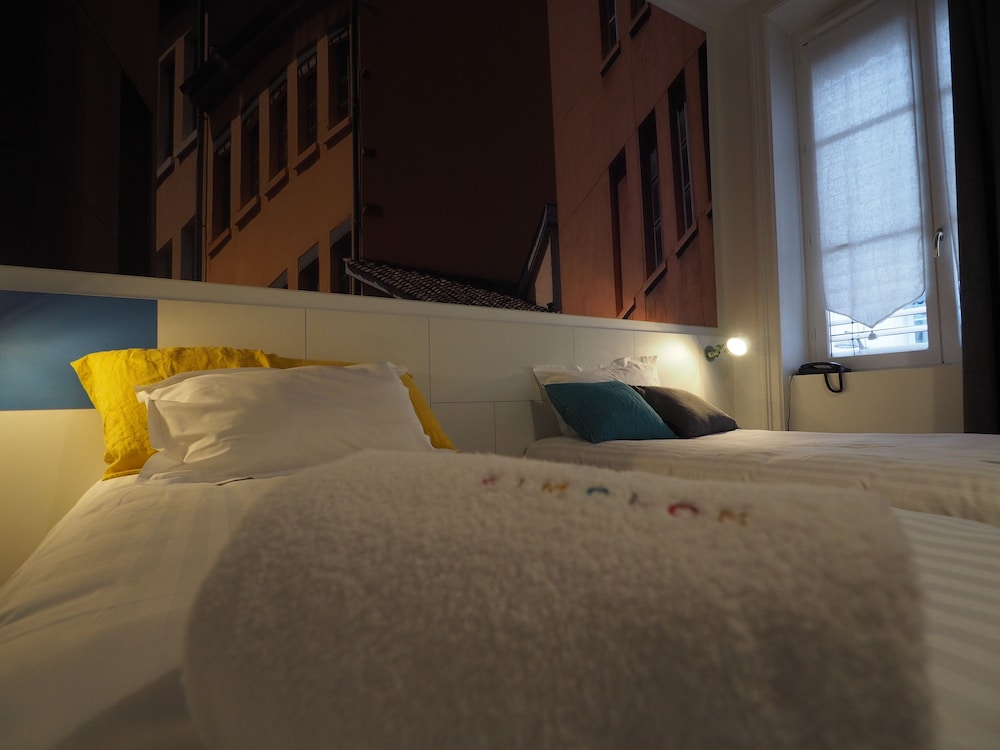 HOTEL DU SIMPLON 47/50