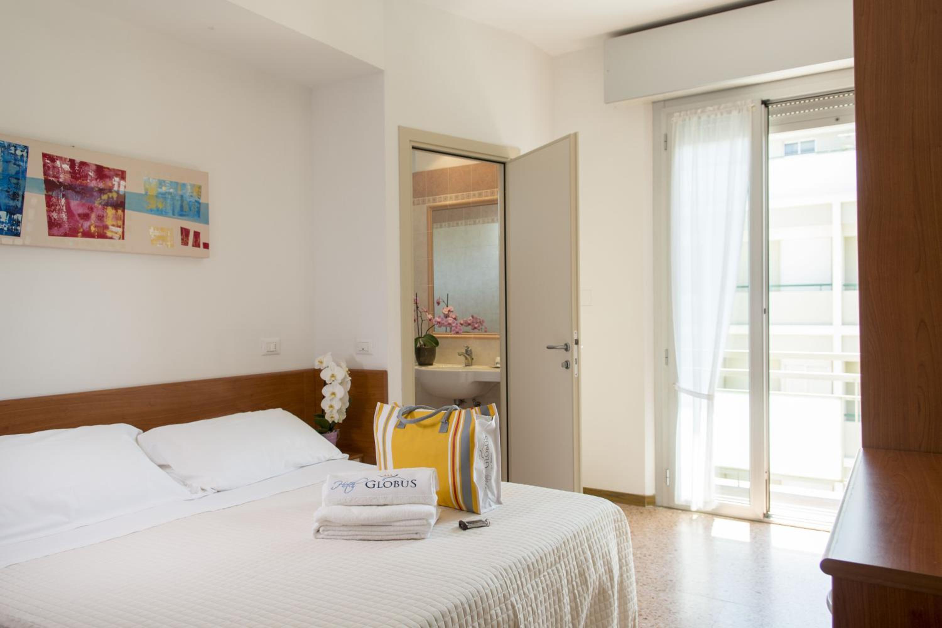 Hotel Globus 11/50