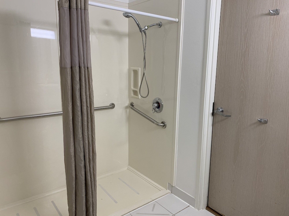 Motel6 Terrell, TX 58/58