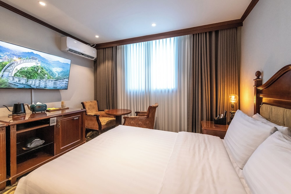 New Chonji Hotel 23/66