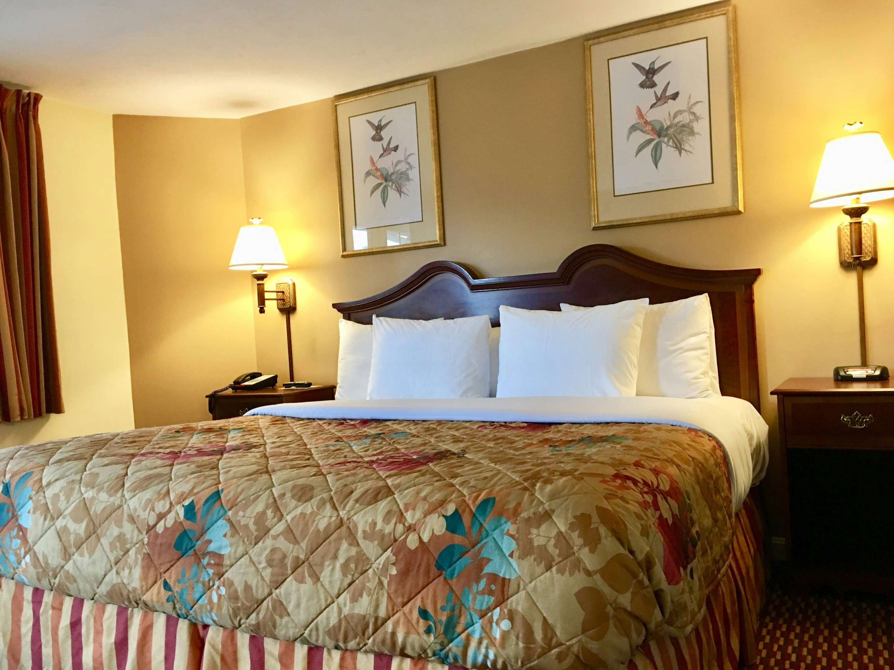 Scottish Inn Sturbridge 4/14