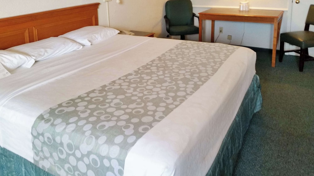 Motel6 Monroe, LA 10/40