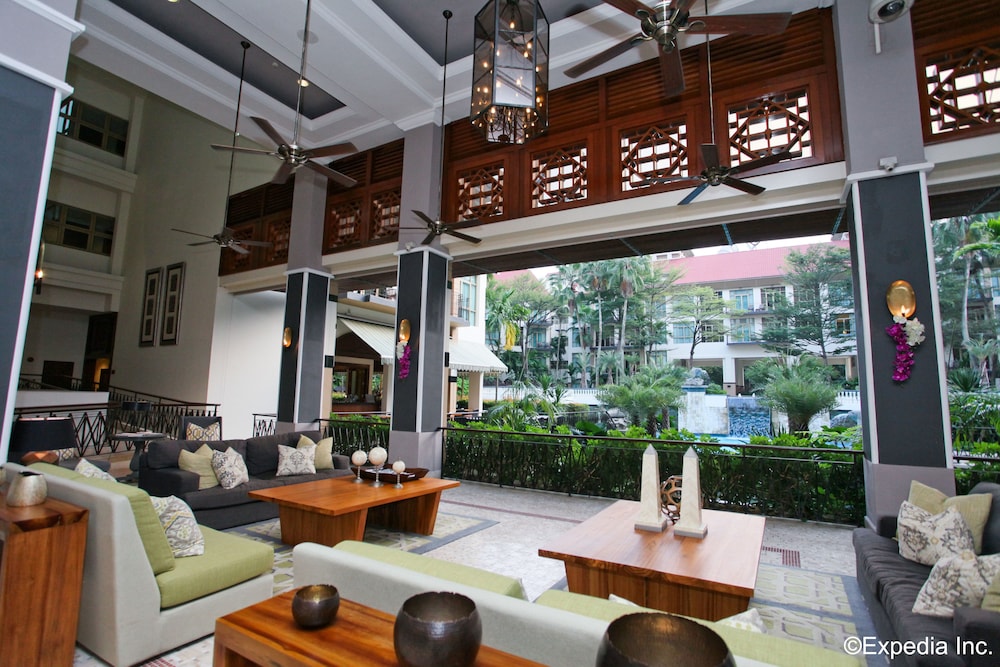 TREETOPS EXECUTIVE RESIDENCES 43/71