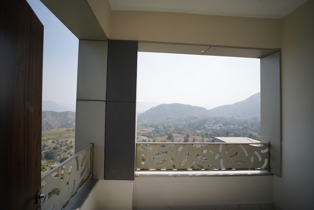 The G Mount Valley Resort & Spa 11/49