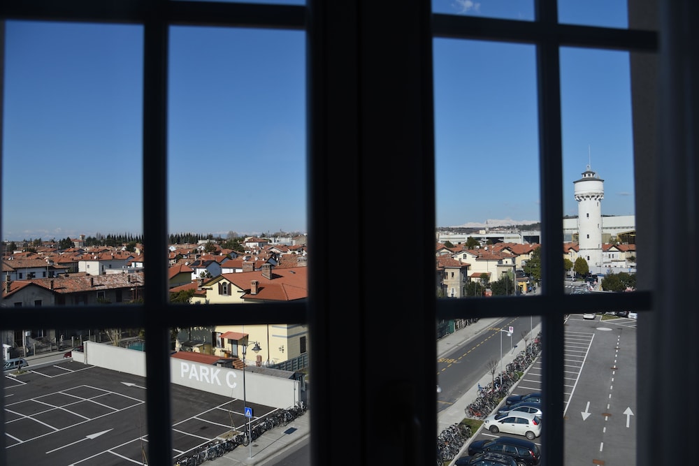 Nuovo Albergo Operai 34/36