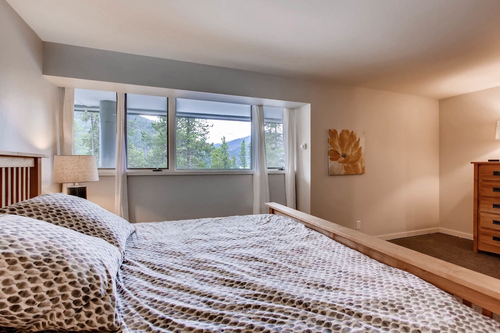 Aspen Ridge Condominiums By Keystone Resort 24/65