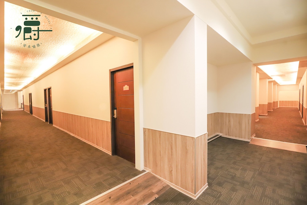 Anho Chew Hotel 33/50