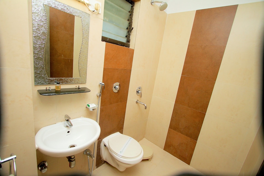 Hotel Crestwood 27/29