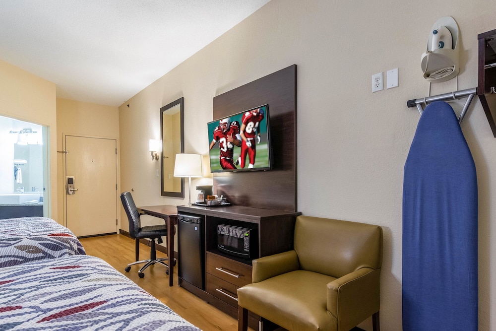 Red Roof Inn Georgetown 24/48