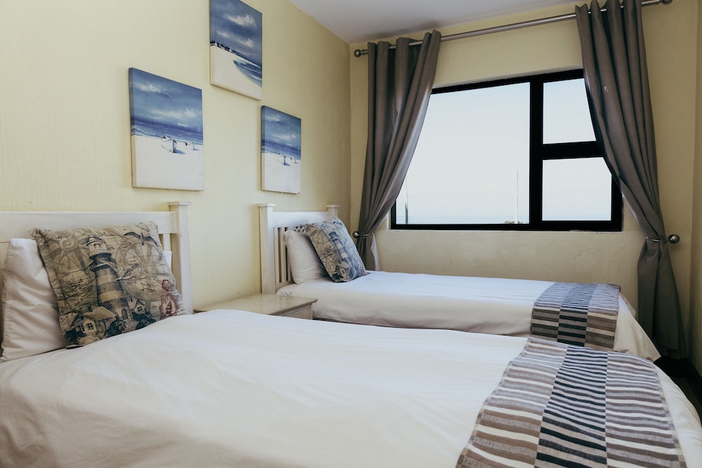 3 Bedrooms, Suite, 2 Double and Twin Beds، Splendid Inn Port Edward Ex Premier Hotel Edwardian 6/10