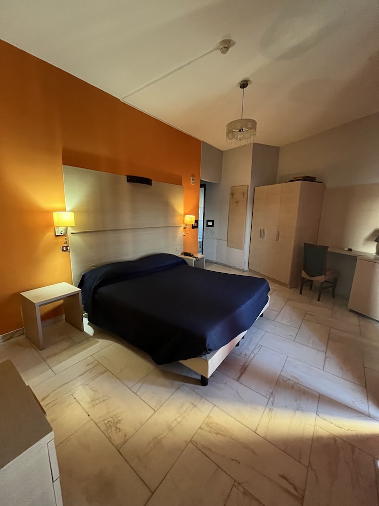 Hotel L'Approdo 24/48