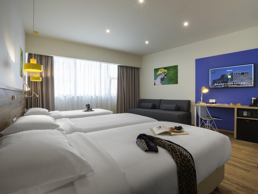 Ibis Styles Athens Routes 14/49