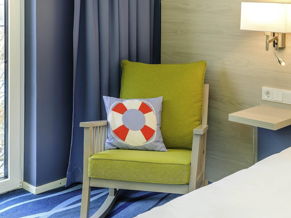 IBIS STYLES KONSTANZ 25/42