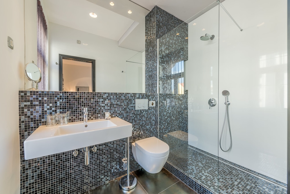 Starlight luxury rooms 43/50