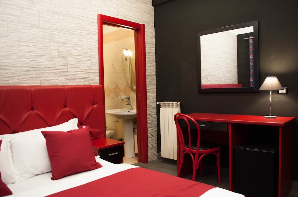 Hotel Bella Napoli Ex de La Ville Hotel 18/38