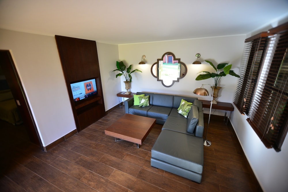 Guamini Mision Hotel 31/60