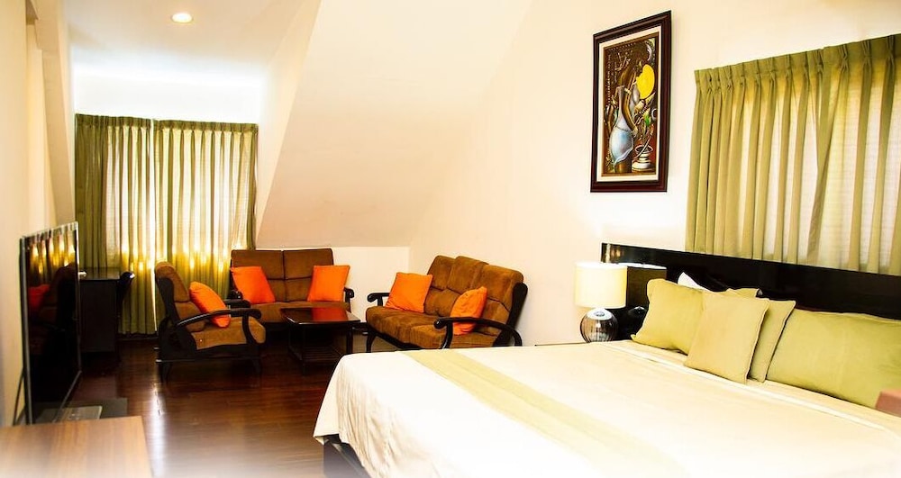 Elite Hotel 15/42