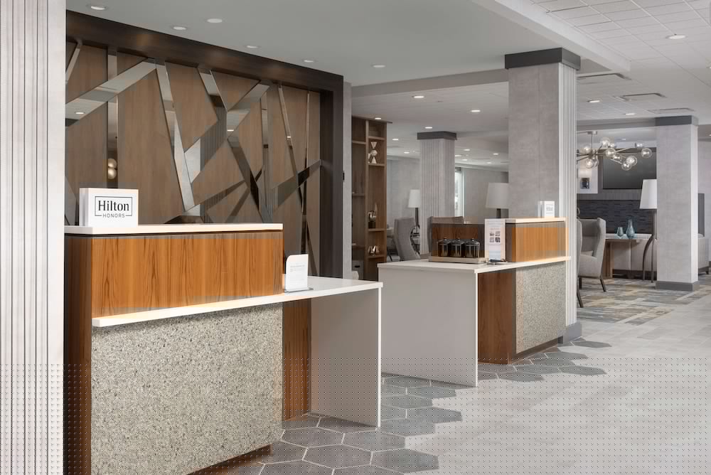 Lobby at HILTON GARDEN INN WESTCHESTER DOBBS FERRY, Ardsley - NY