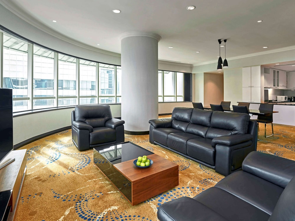 Pullman Kuala Lumpur City Centre Hotel and Residences 40/75