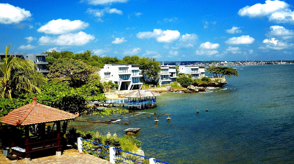 Tanjung Kodok Beach Resort 27/38