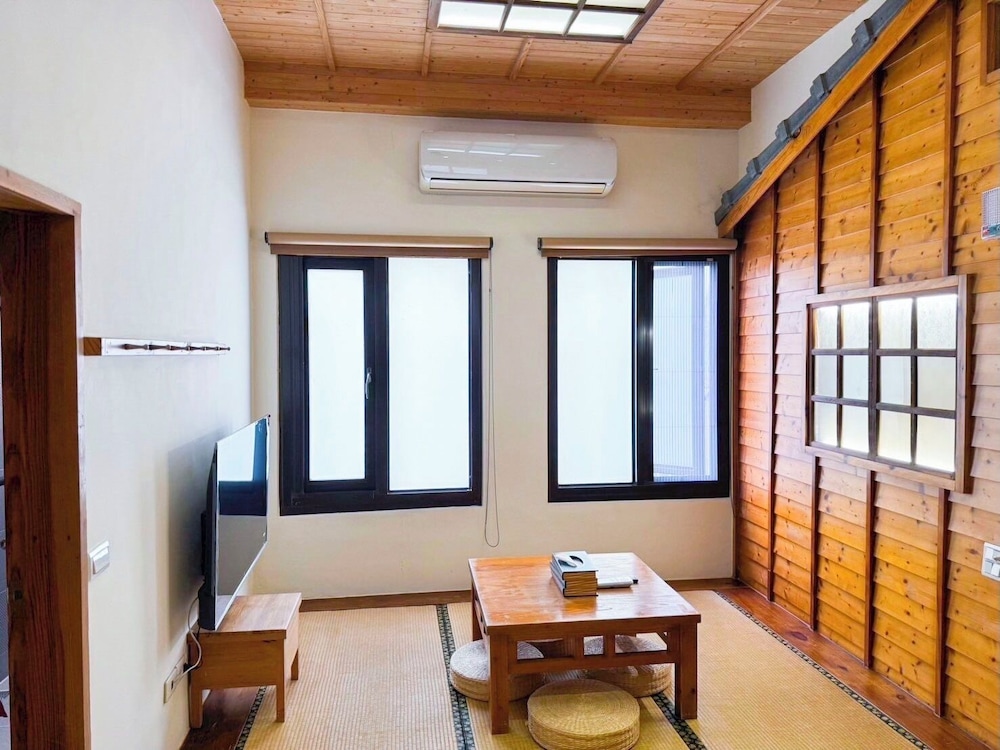 Slow Pace Tainan Hostel 26/32