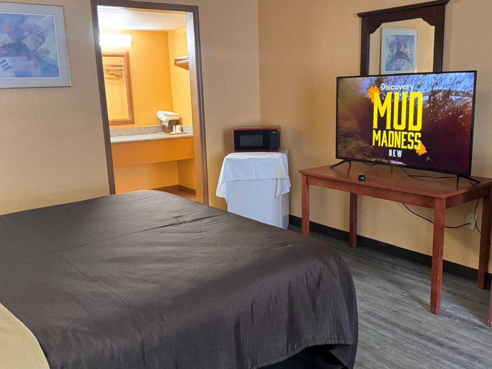 College Inn Spartanburg 13/33