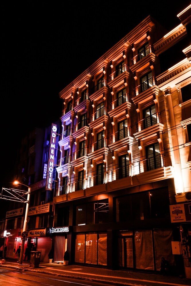 Dimen Hotel 3/37