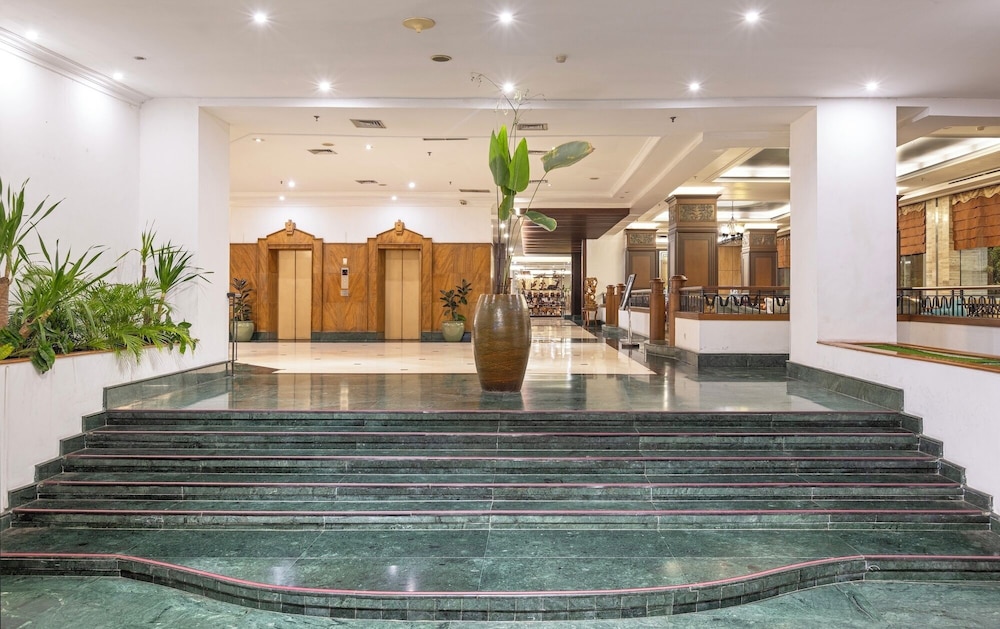 ARTOTEL Suites Aquila - Bandung 24/50