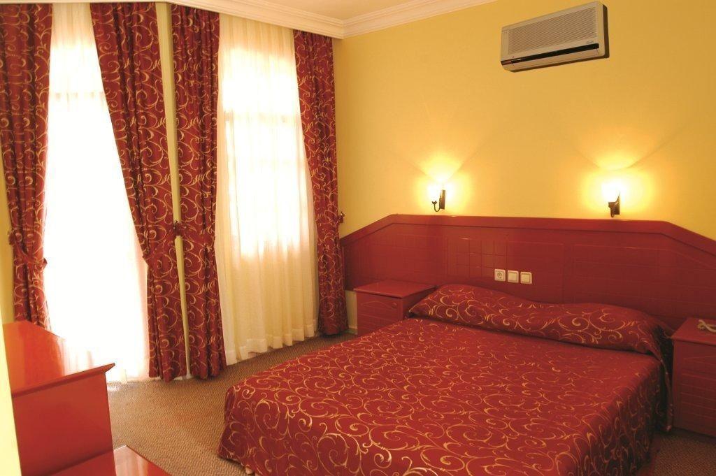 Gunes Hotel 9/22