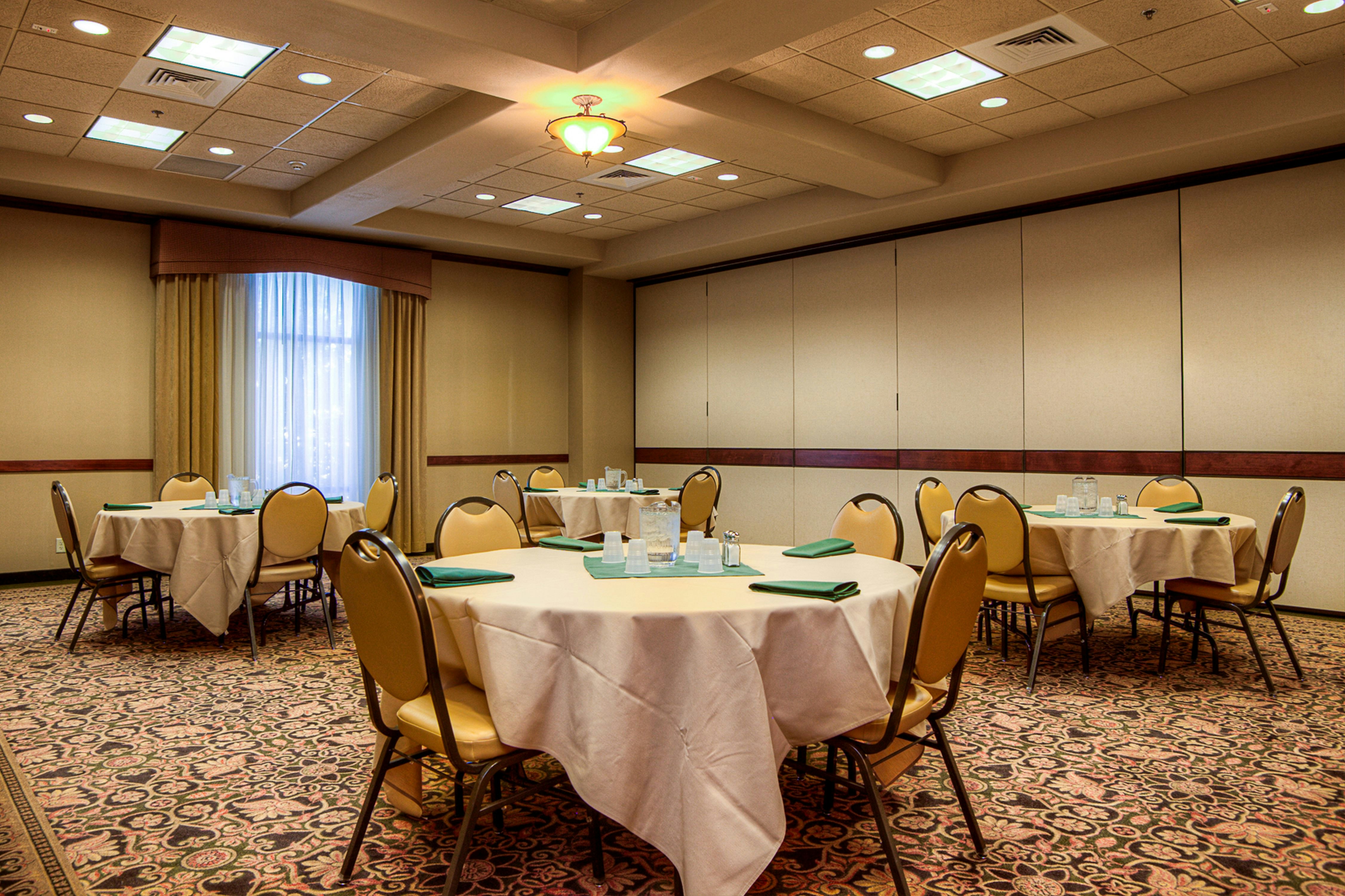 Hampton Inn And Suites Mountain Home 34/40