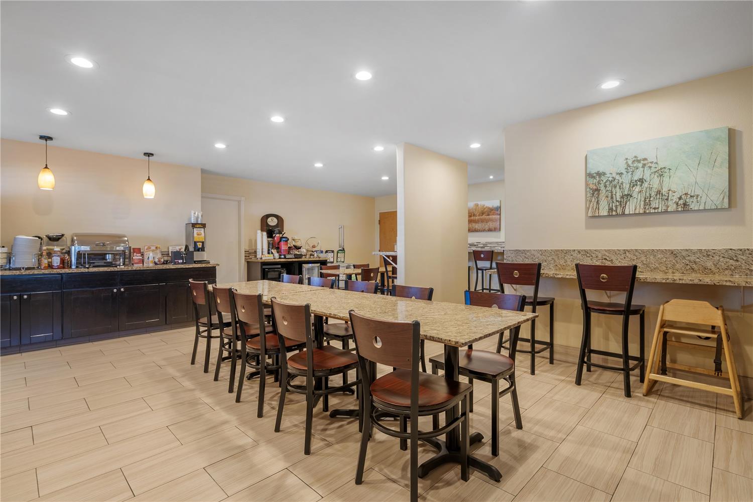 Best Western Plus Inn Of Hayward 28/40