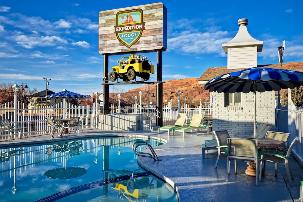 Expedition Lodge 5/62