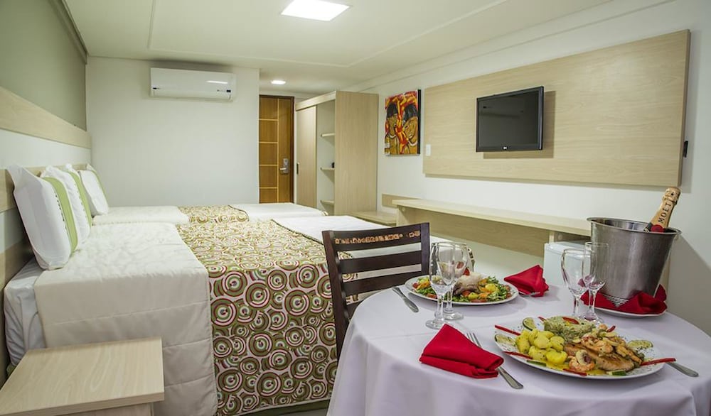 Laguna Praia Hotel 22/72